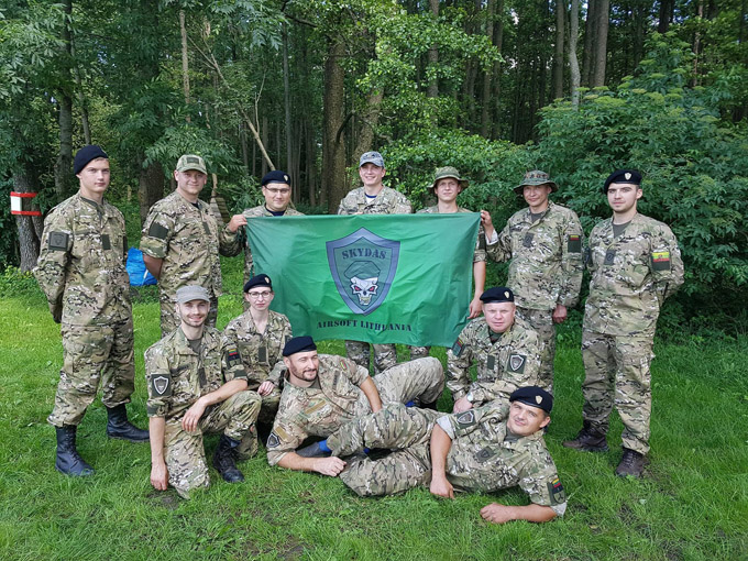 21268307_1639524922735000_788288665_o.jp