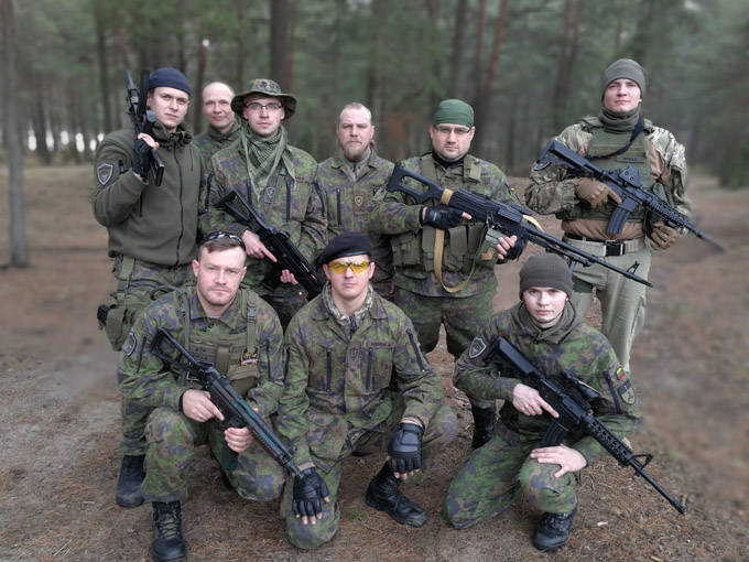 21278011_1639524756068350_1552461481_o.j